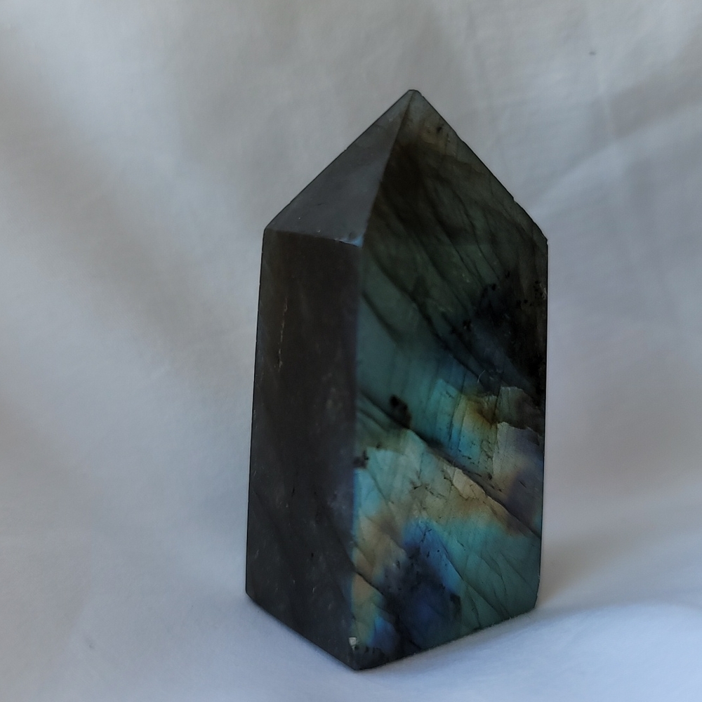 Labradorite Tower - Picture 9 of 13